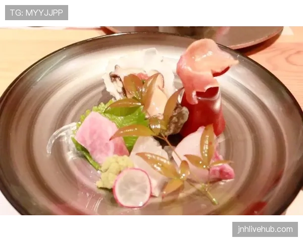 翁泓阳训练完直接打车去吃人均2000的日料?