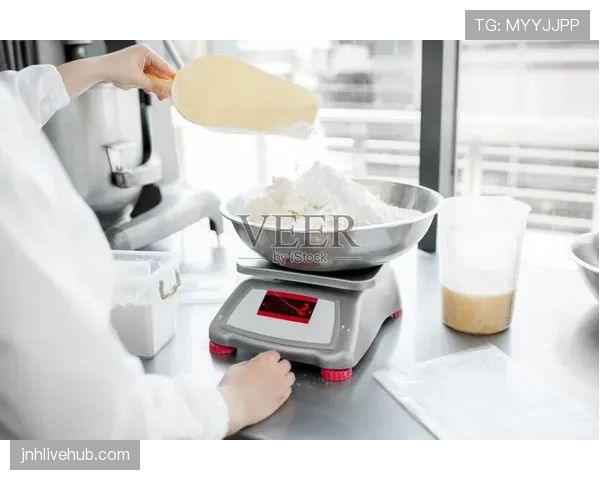陈梦家冰箱里塞满蛋白粉,连饮料都是自己称重倒的